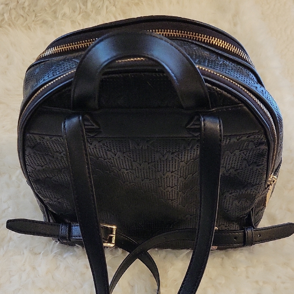 Michael Kors Monogram Brooklyn Elegant Black Backpack - Picture 4 of 10